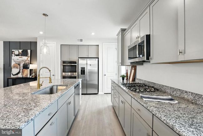 18286 Summit Pointe Dr, Townhouse with 3 bedrooms, 4 bathrooms and null parking in TRIANGLE VA | Image 13