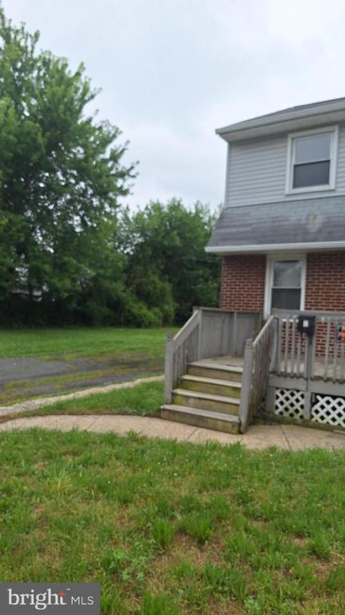 a-2 W Park Avenue, PENNS GROVE, NJ, 08069 | Card Image