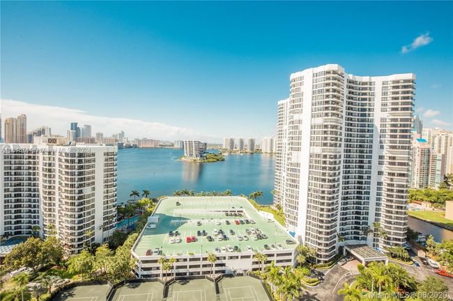APT-3004 - 3500 Mystic Pointe Dr, Condo with 2 bedrooms, 2 bathrooms and null parking in Aventura FL | Image 18