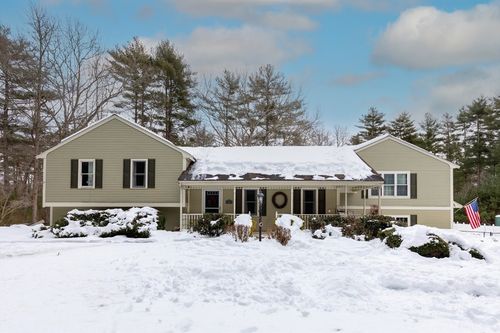 114 Meadow St, Carver, MA, 02330-1523 | Card Image