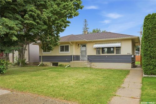 1915 Dufferin Ave, Saskatoon, SK, S7J1B6 | Card Image