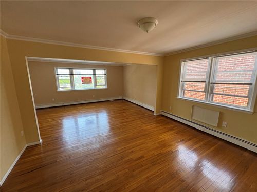120 Ave, Yonkers, NY, 10704 | Card Image