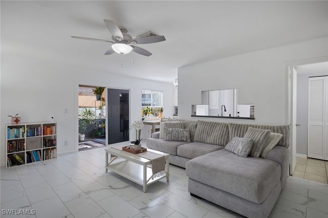 APT-2 - 3297 Royal Canadian Trce, Condo with 2 bedrooms, 2 bathrooms and null parking in Fort Myers FL | Image 12