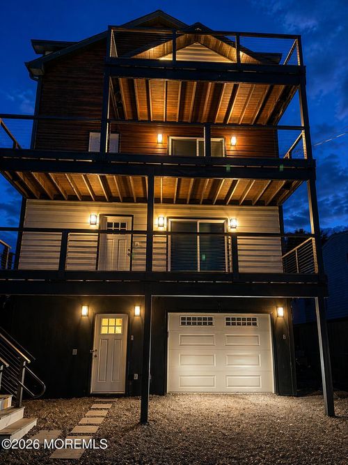 34 Waterwitch Ave, Highlands, NJ, 07732-1439 | Card Image