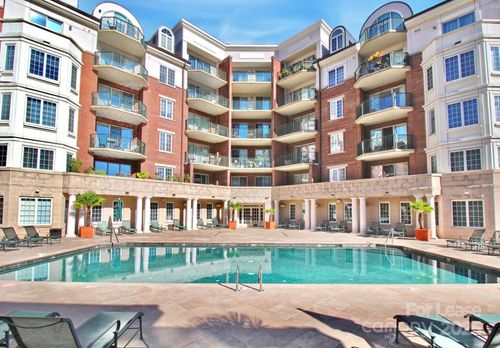 apt-205-300 W 5th St, Charlotte, NC, 28202-1599 | Card Image
