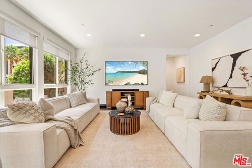 1-12883 Runway Rd, Playa Vista, CA, 90094-3120 | Card Image