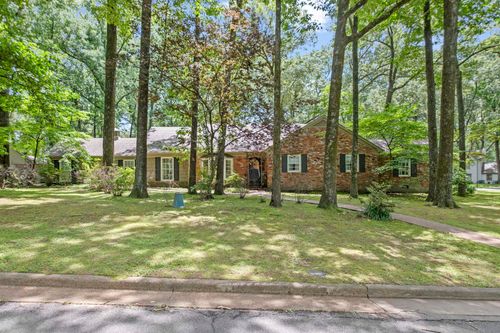 2250 Lochlevin Dr, Memphis, TN, 38119 | Card Image