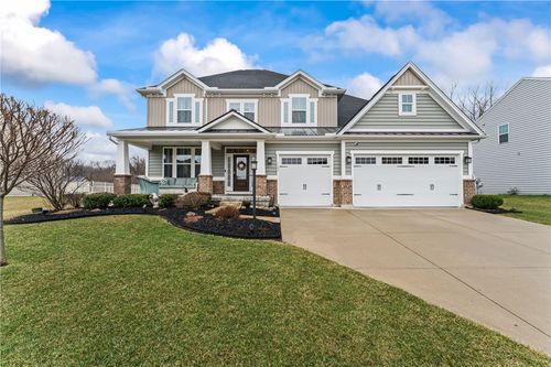 1197 Crystal Harbour Dr, Fairborn, OH, 45324-3881 | Card Image