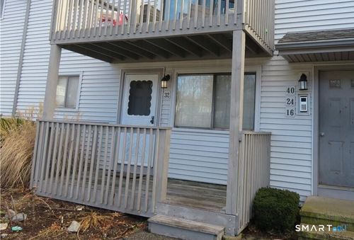 32-330 Savin Ave, West Haven, CT, 06516-5863 | Card Image