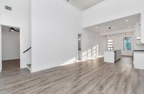 5609 Savyon Dr, Houston, TX, 77091-4432 | Card Image