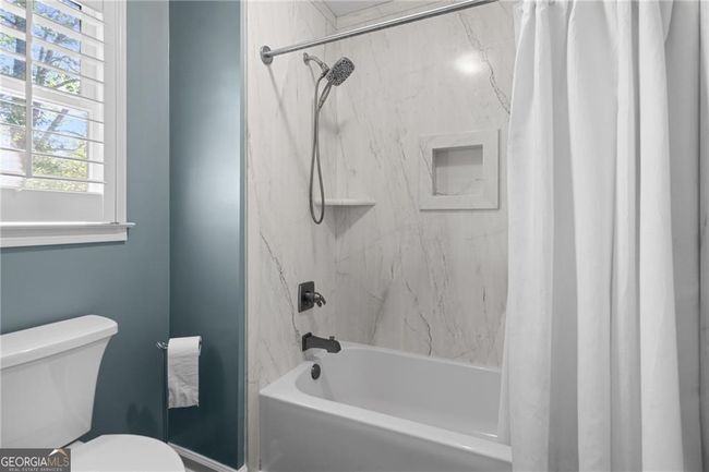 405 Joanna Tae Ct, House other with 5 bedrooms, 5 bathrooms and 3 parking in Alpharetta GA | Image 36