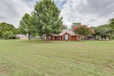 106 Buckhorn, House other with 3 bedrooms, 2 bathrooms and null parking in Waxahachie TX | Image 1