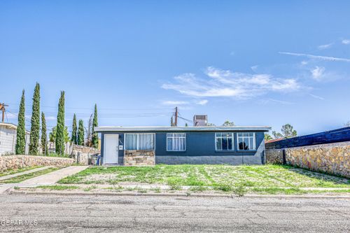 6243 Tejas Dr, El Paso, TX, 79905-2140 | Card Image
