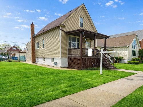 30 Washington Ave, La Grange, IL, 60525-2544 | Card Image