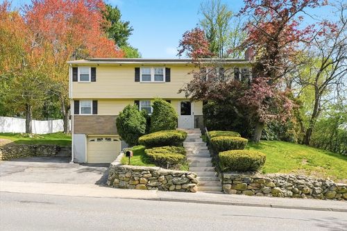 354 Cook Ln, Marlborough, MA, 01752-2717 | Card Image