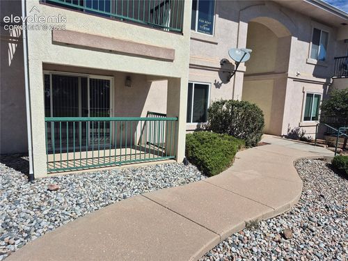 3-3060 Mandalay Grv, Colorado Springs, CO, 80917-3856 | Card Image