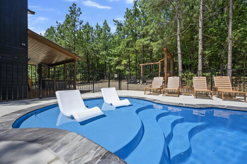 Residential in Broken Bow