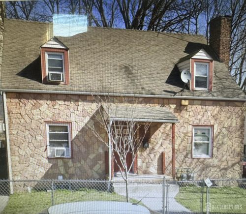 97 Welton St, New Brunswick, NJ, 08901-2532 | Card Image