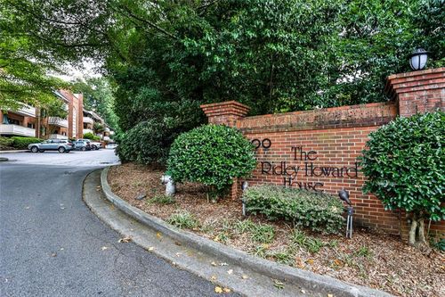 214 Ridley Howard Ct, Decatur, GA, 30030-2381 | Card Image