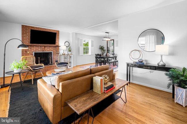 10406 Greenside Dr, House other with 4 bedrooms, 3 bathrooms and null parking in COCKEYSVILLE MD | Image 6