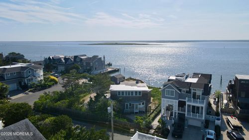 8202 Bay Ter, Harvey Cedars, NJ, 08008-6033 | Card Image
