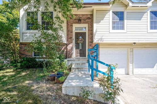5859 Beaufort Ln, Indianapolis, IN, 46254-1050 | Card Image