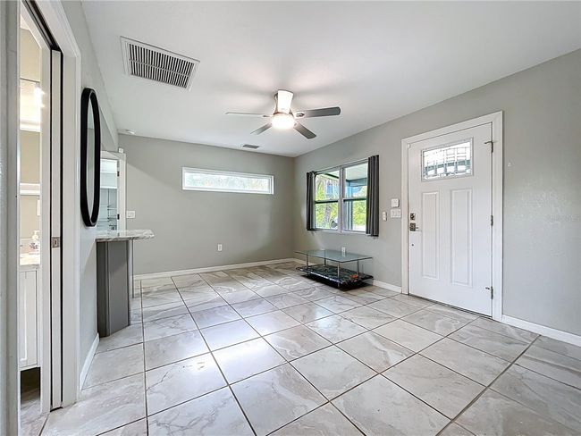 9506 Number Two Rd, House other with 3 bedrooms, 2 bathrooms and null parking in Howey In The Hills FL | Image 17