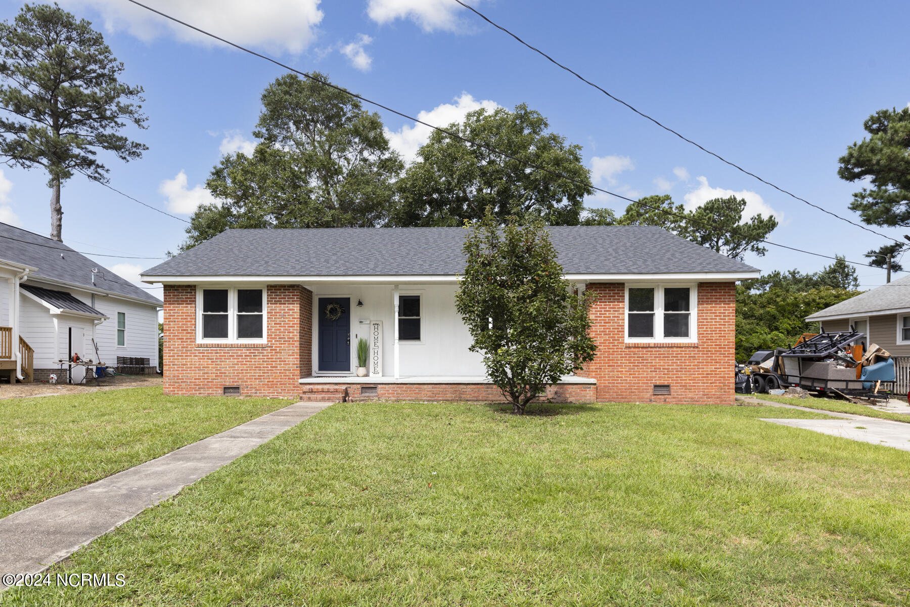 New River Dr, Jacksonville, NC 28540