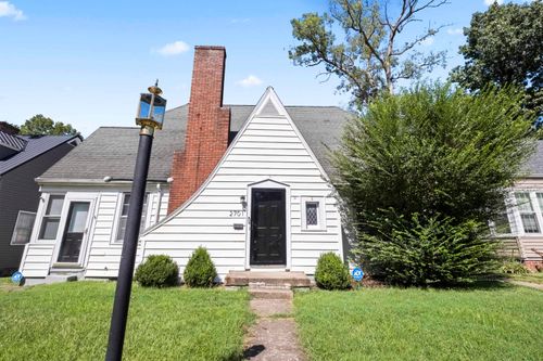 2701 Iroquois Ave, Ashland, KY, 41102-4561 | Card Image
