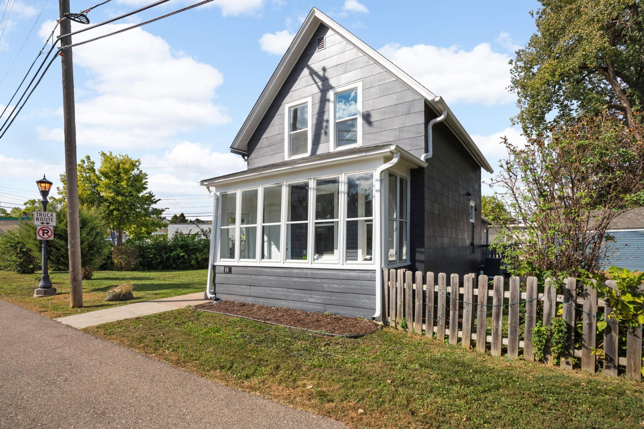 Otto Ave, Saint Paul, MN 55102