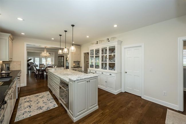 1519 Mallard Landing Ct, Condo with 4 bedrooms, 4 bathrooms and 2 parking in Chesterfield MO | Image 11