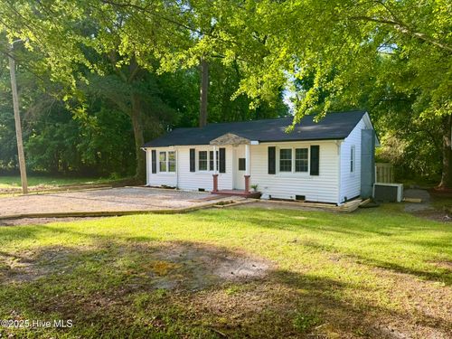 6305 Vance St, Bailey, NC, 27807-9610 | Card Image