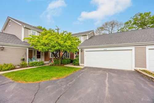 1029 Kilkenny Dr, Wheaton, IL, 60189-6183 | Card Image