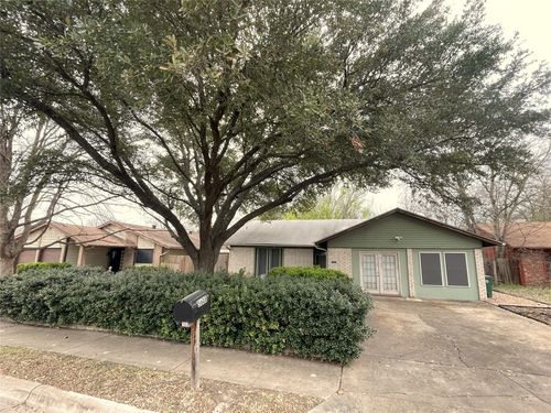 5608 Peppertree Pkwy, Austin, TX, 78744-3626 | Card Image