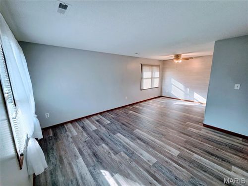 apt-7-6 Fig St, Sullivan, MO, 63080-1761 | Card Image