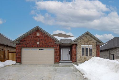 5 Jack Koehler Lane, Wellesley, ON, N0B2T0 | Card Image