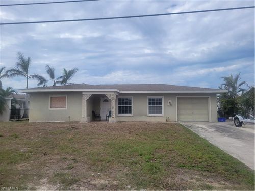 18196 Cutlass Dr, Fort Myers Beach, FL, 33931-2302 | Card Image