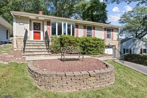 41 Seneca Ave, Rockaway, NJ, 07866-1828 | Card Image