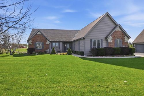 W334S7280 Milos Way, Mukwonago, WI, 53149-8791 | Card Image