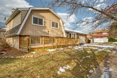 748 Wellington Dr, Dyer, IN, 46311-1251 | Card Image