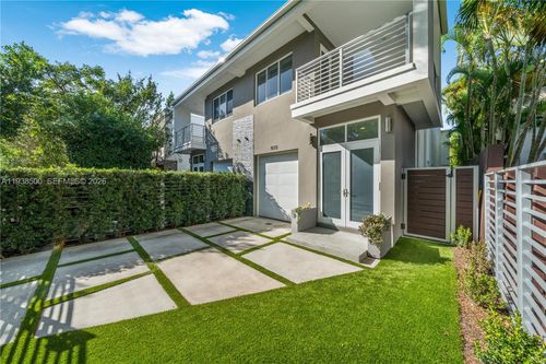 3072-3072 Indiana St, Miami, FL, 33133-4411 | Card Image