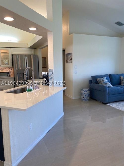 1076 Rotonda Cir, ROTONDA WEST, FL, 33947-1839 | Card Image