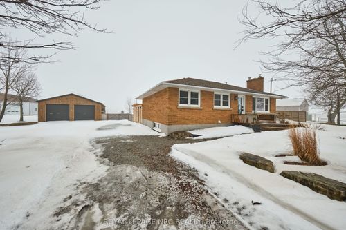 2411 Shurie Rd, Smithville, ON, L0R2A0 | Card Image