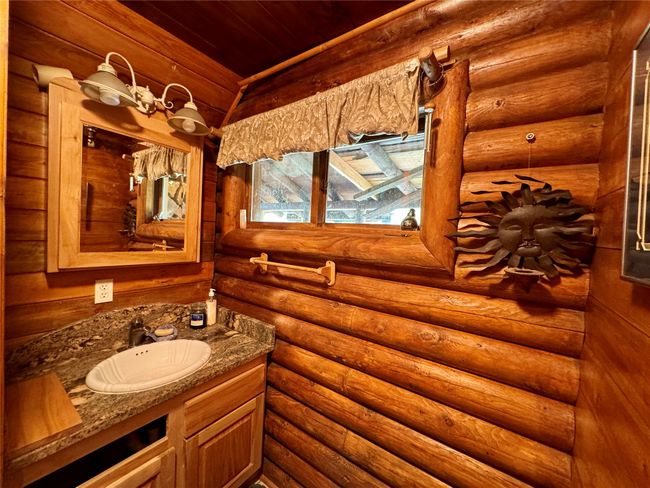17 Twenty Peak Gulch Ln, House other with 2 bedrooms, 2 bathrooms and null parking in Trout Creek MT | Image 15