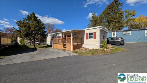 27-4849 Lehigh Dr, WALNUTPORT, PA, 18088-9597 | Card Image