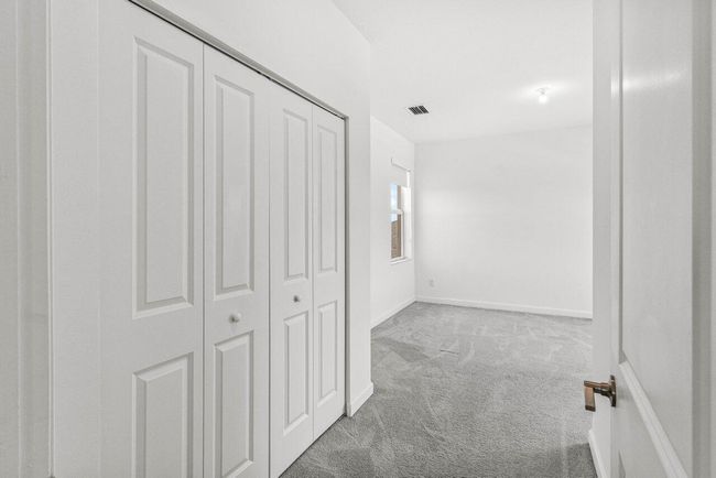 19659 Rugged Trunk Trl, House other with 3 bedrooms, 3 bathrooms and null parking in Loxahatchee FL | Image 23