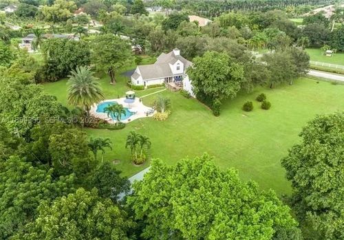 13500 Sw 55th St, Southwest Ranches, FL, 33330-3135 | Card Image