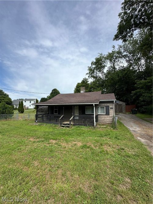 2660 Lisbon Street, East Liverpool, OH, 43920 | Card Image