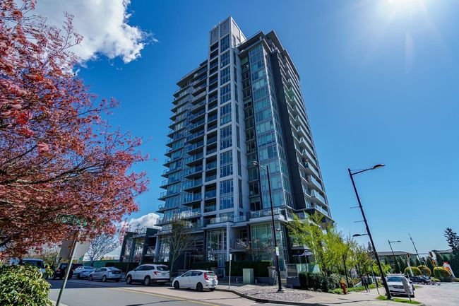 1803 - 958 Ridgeway Avenue, Condo with 2 bedrooms, 1 bathrooms and 1 parking in Coquitlam BC | Image 1