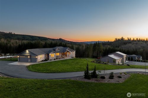 300 Cross Creek Rd, Kelso, WA, 98626-8604 | Card Image
